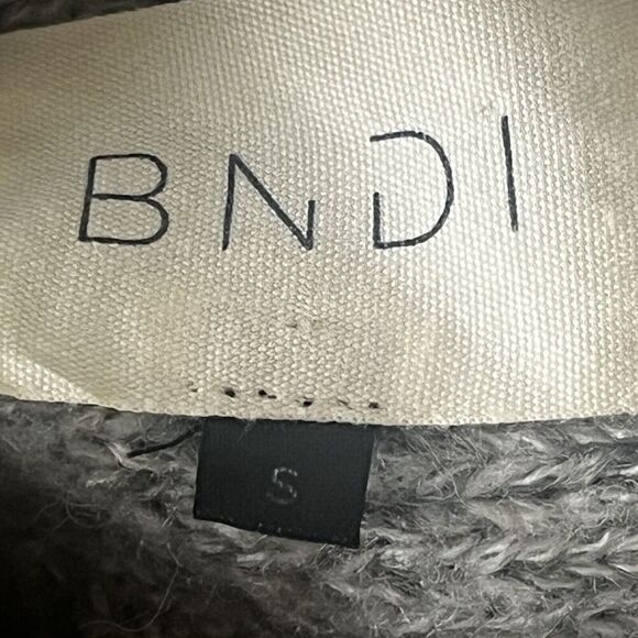 BNDI Revolve Pullover Sweater Size S Mohair Alpaca Balloon Sleeve Gray Cream - Picture 8 of 9